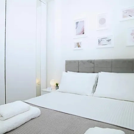 Myrto's Luxury House شقة